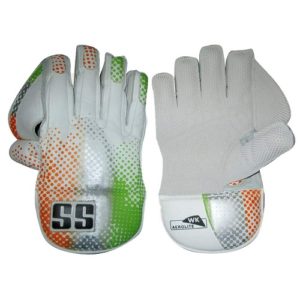 SS Aerolite Wicket Keeping Gloves
